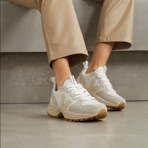 Veja Venturi Sneakers